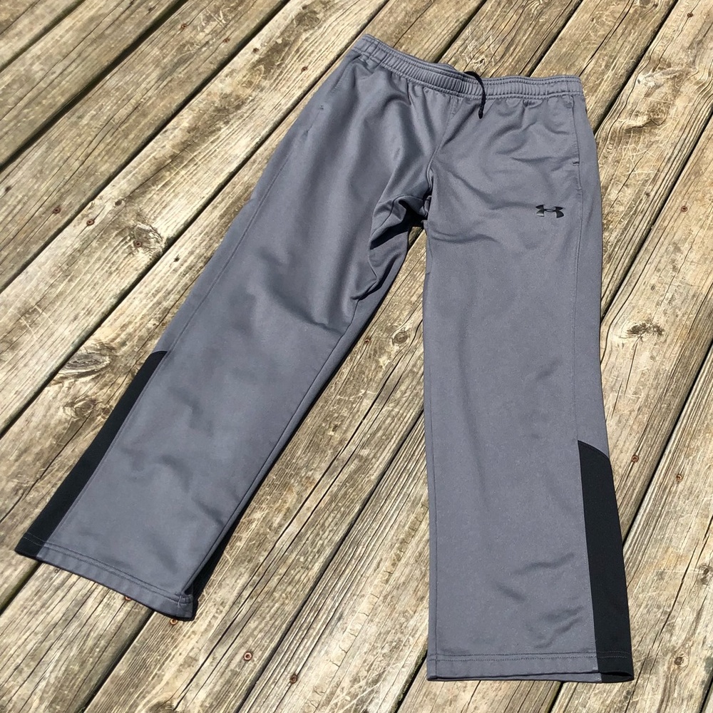 SOLD!! Under Armour pants - Picture 2 of 7